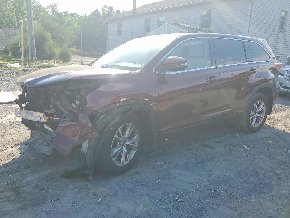 2016 Toyota VIN 5TDBKRFH9GS337679 COPART salvage auction — FRONT END, Pa - Certificate Of Salvage, sold $2,000 on 2026-07-02 (photo 1)