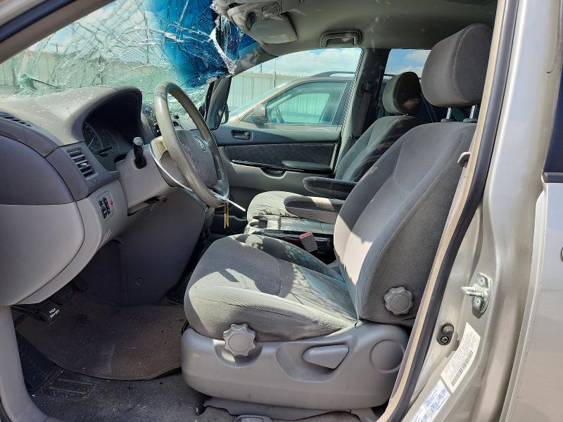 2004 Toyota Sienna VIN 5TDZA23CX4S063969 COPART salvage auction — FRONT END, Tx - Salvage Vehicle Title, sold $875 on 2026-07-17 (photo 7)