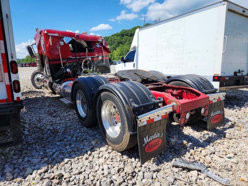 2022 Peterbilt 389 VIN 1NPXD49X1ND801782 COPART salvage auction — ROLLOVER, WV - SALVAGE CERTIFICATE, sold $17,000 on 2026-08-27 (photo 3)
