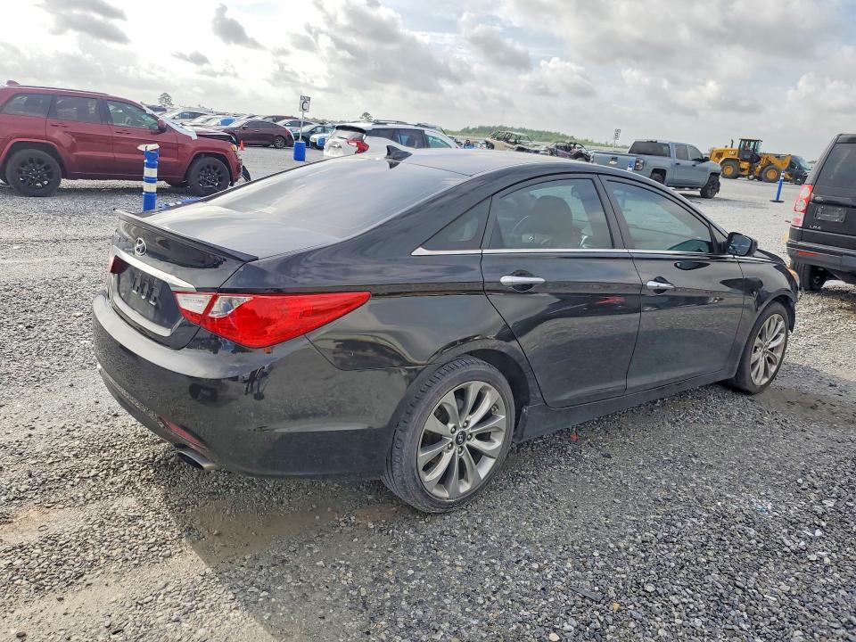 2013 Hyundai Sonata VIN 5NPEC4AC7DH614212 COPART salvage auction — FRONT END, TX - SALVAGE VEHICLE TITLE, sold $1,100 on 2026-07-27 (photo 3)