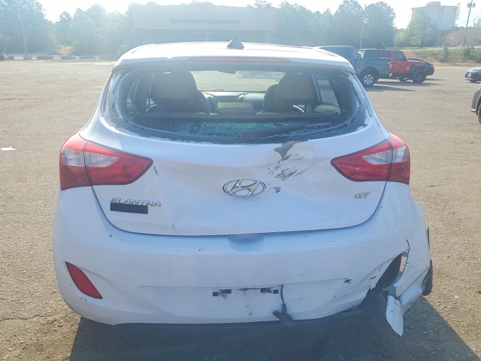 2013 Hyundai Elantra VIN KMHD35LE4DU055154 COPART salvage auction — REAR END, Sc - Cert Of Title-Salvage, sold $1,050 on 2026-07-31 (photo 6)