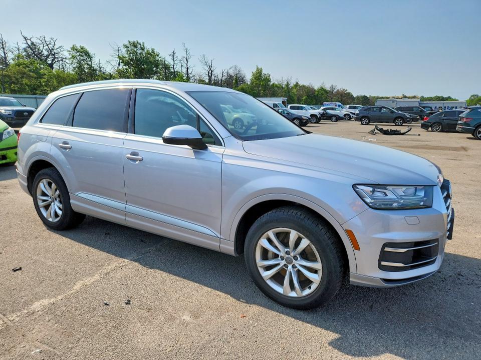 2017 Audi Q7 VIN WA1LAAF73HD033920 COPART salvage auction — SIDE, Ny - Certificate Of Title, sold $7,000 on 2026-07-06 (photo 4)