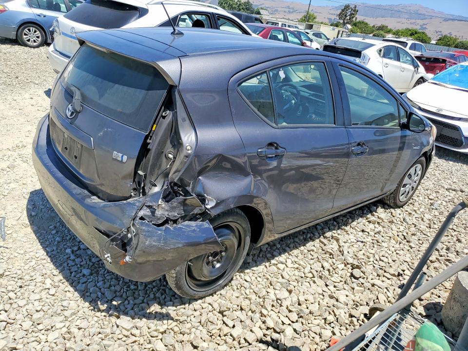 2013 Toyota Prius VIN JTDKDTB38D1534501 COPART salvage auction — REAR END, Ca - Dis/Dlr/Exp Only Clean Title, sold $3,050 on 2026-07-07 (photo 3)