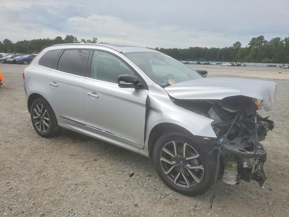 2017 Volvo Xc60 VIN YV449MRR2H2131685 COPART salvage auction — FRONT END, Nc - Salvage Certificate Of Title, sold $600 on 2026-08-10 (photo 4)