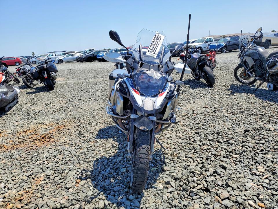 2023 BMW R 1250 VIN WB10M1306P6G81763 COPART salvage auction — ALL OVER, Ca - Salvage Certificate, sold $6,400 on 2026-07-23 (photo 2)