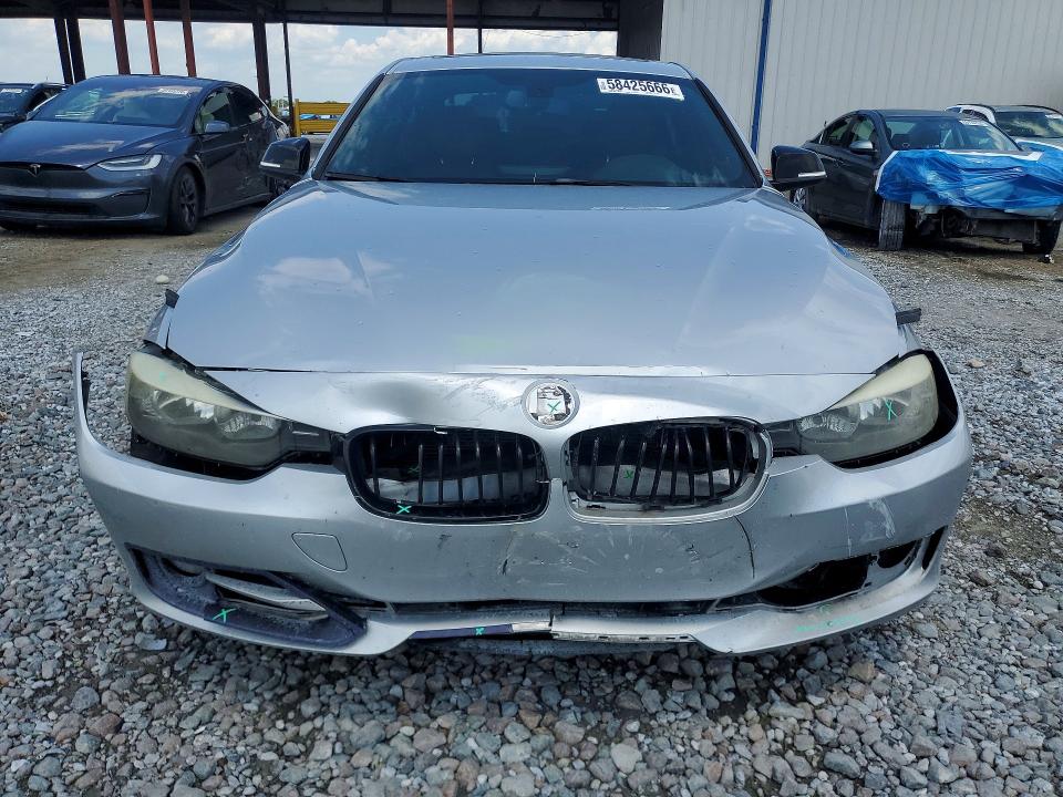 2014 BMW 3er VIN WBA3A5C53EJ464249 COPART salvage auction — FRONT END, Fl - Cert Of Title Slvg Rebuildable, sold $10 on 2026-07-28 (photo 5)