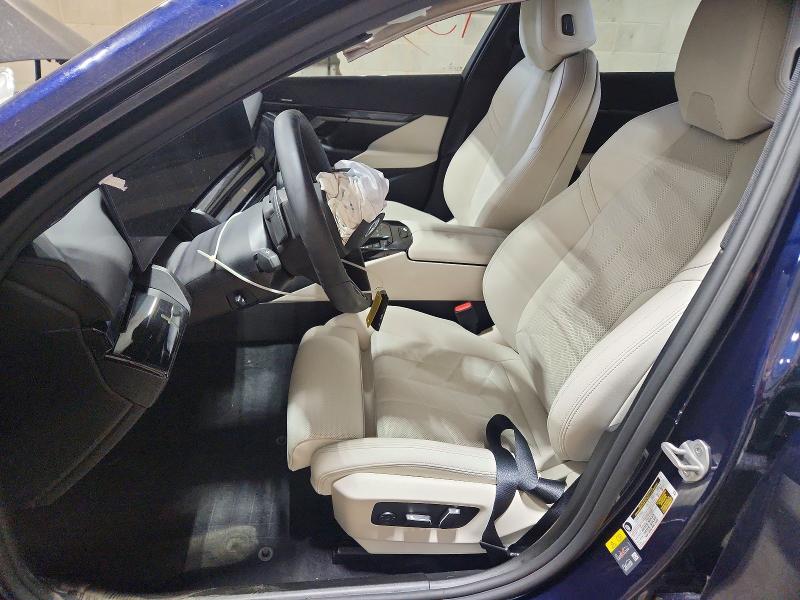 2026 BMW 5 series VIN WBA13FK00TCW71521 COPART salvage auction — FRONT END, MN - CERT OF TITLE-SALVAGE, sold $32,750 on 2026-08-11 (photo 7)