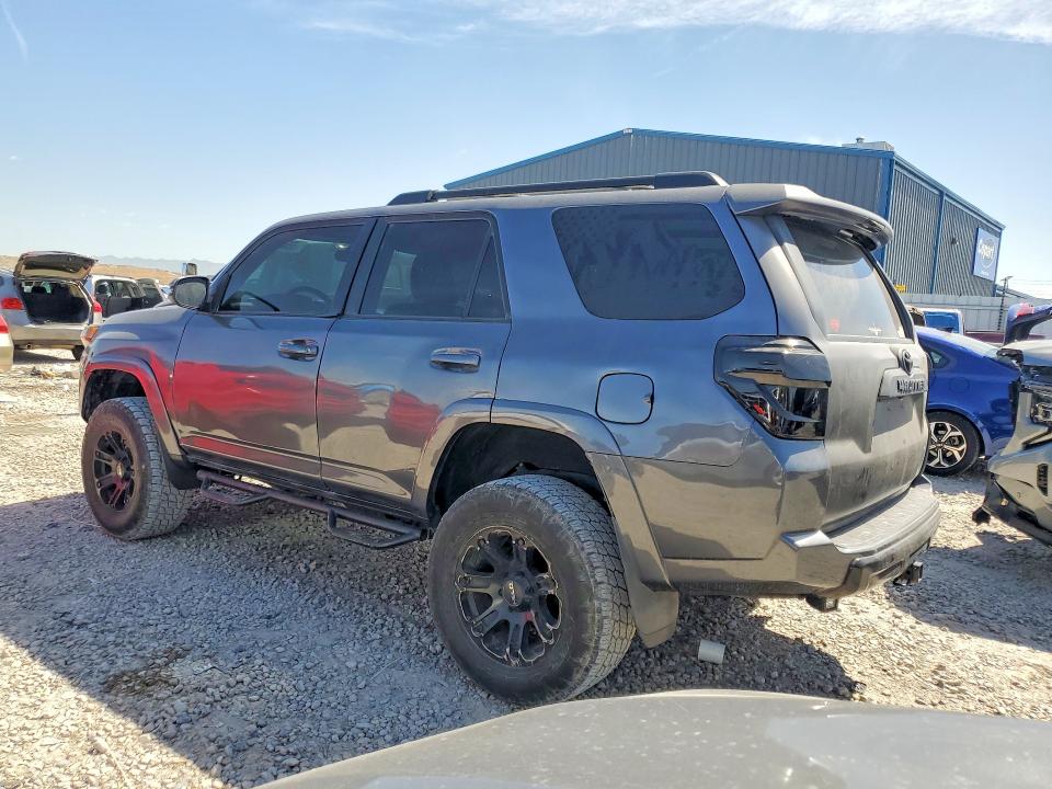 2017 Toyota 4runner VIN JTEBU5JR6H5448146 COPART salvage auction — MINOR DENT/SCRATCHES, Ut - Salvage Certificate (P), sold $11,200 on 2026-07-07 (photo 2)