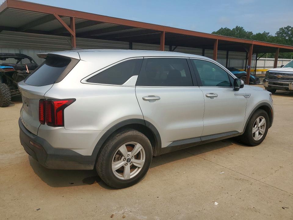 2022 Kia Sorento VIN 5XYRG4LC2NG120397 COPART salvage auction — MECHANICAL, Ms - Certificate Of Title, sold $10,100 on 2026-07-16 (photo 3)