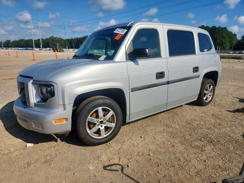 2016 Am general Mv-1 VIN 57WMD2C62GM100312 — COPART salvage auction photo