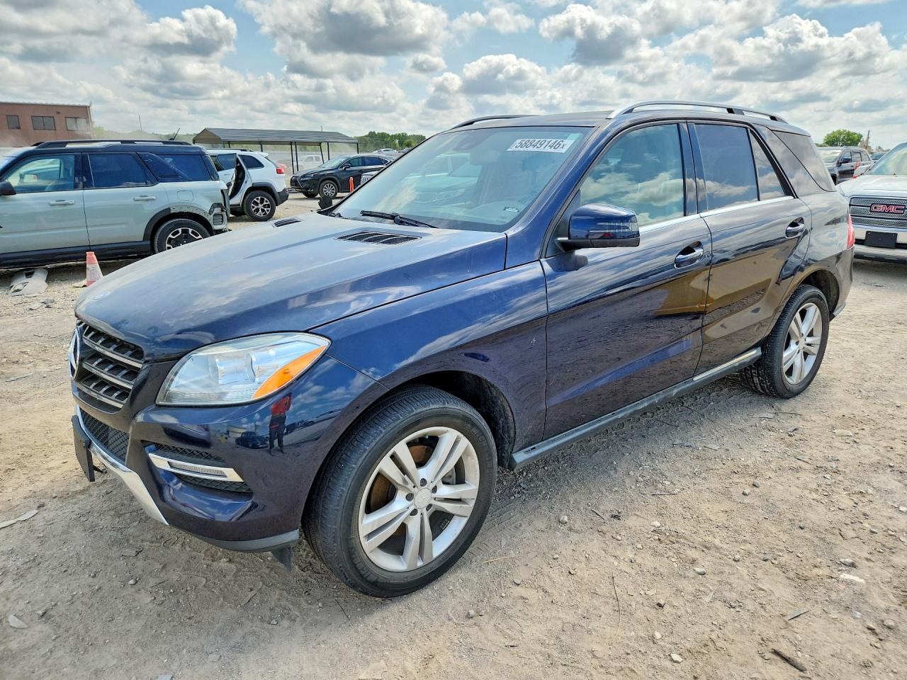 2015 Mercedes-Benz ML-Class VIN 4JGDA5HB2FA449163 — COPART salvage auction photo