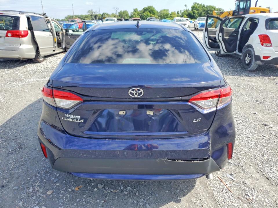 2022 Toyota Corolla VIN 5YFEPMAE0NP363723 COPART salvage auction — FRONT END, Fl - Certificate Of Destruction, sold $1,350 on 2026-07-10 (photo 6)