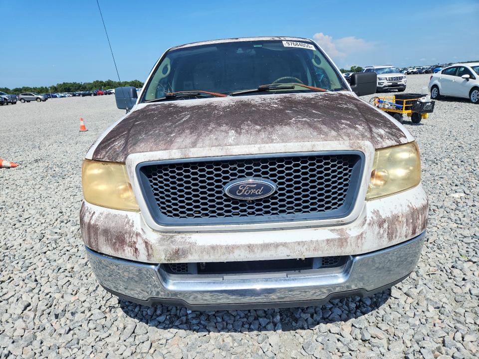2005 Ford F-150 lightning VIN 1FTRX12W85NB32007 COPART salvage auction — NORMAL WEAR, Fl - Certificate Of Title, sold $1,250 on 2026-07-31 (photo 5)