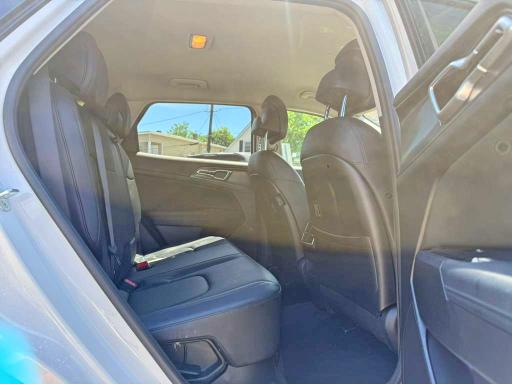 2023 Kia Sportage VIN KNDPVCAG3P7018460 COPART salvage auction — MINOR DENT/SCRATCHES, Nj - Certificate Of Title (P), sold $14,300 on 2026-07-08 (photo 8)