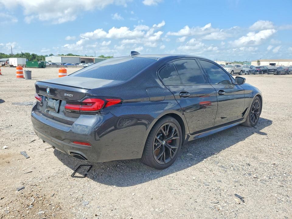 2023 BMW 5er VIN WBA53BJ04PWY03101 COPART salvage auction — WATER/FLOOD, TX - SALVAGE TITLE-FLOOD DAMAGE, sold $15,700 on 2026-07-30 (photo 3)
