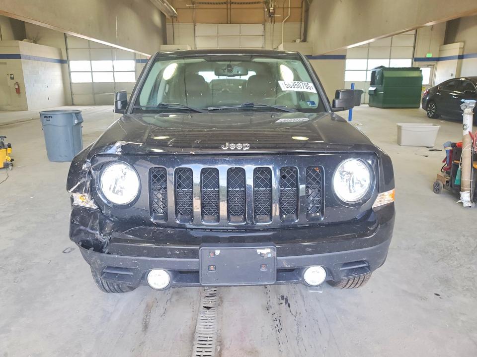 2015 Jeep Liberty (patriot) VIN 1C4NJRFB9FD269826 COPART salvage auction — SIDE, VA - CERT OF TITLE - SALVAGE, sold $500 on 2026-07-02 (photo 5)