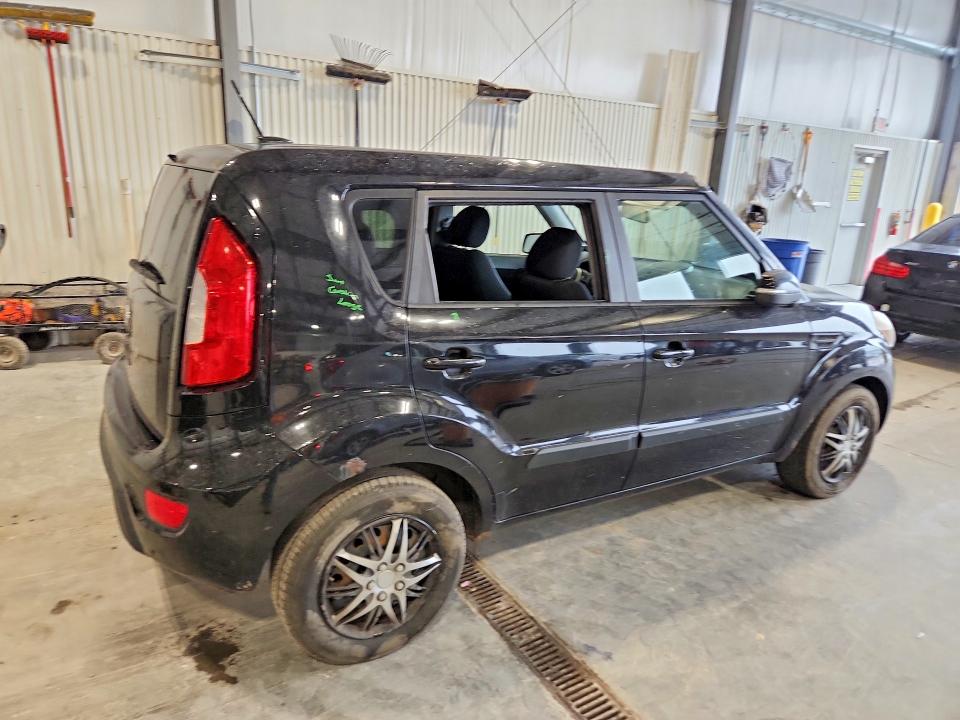 2012 Kia Soul VIN KNDJT2A62C7380528 COPART salvage auction — VANDALISM, Ne - Cert Of Title-Salvage, sold $675 on 2026-07-14 (photo 3)