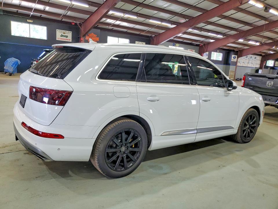2019 Audi Q7 VIN WA1VAAF76KD004542 COPART salvage auction — MINOR DENT/SCRATCHES, Mi - Certificate Of Title (P), sold $8,400 on 2026-07-16 (photo 3)