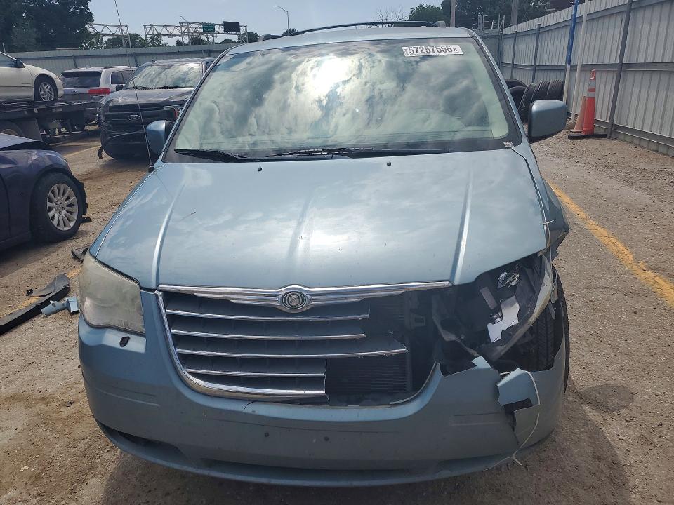 2010 Chrysler Voyager VIN 2A4RR5DX8AR353301 COPART salvage auction — FRONT END, Ks - Cert Of Title-Salvage, sold $450 on 2026-07-27 (photo 5)