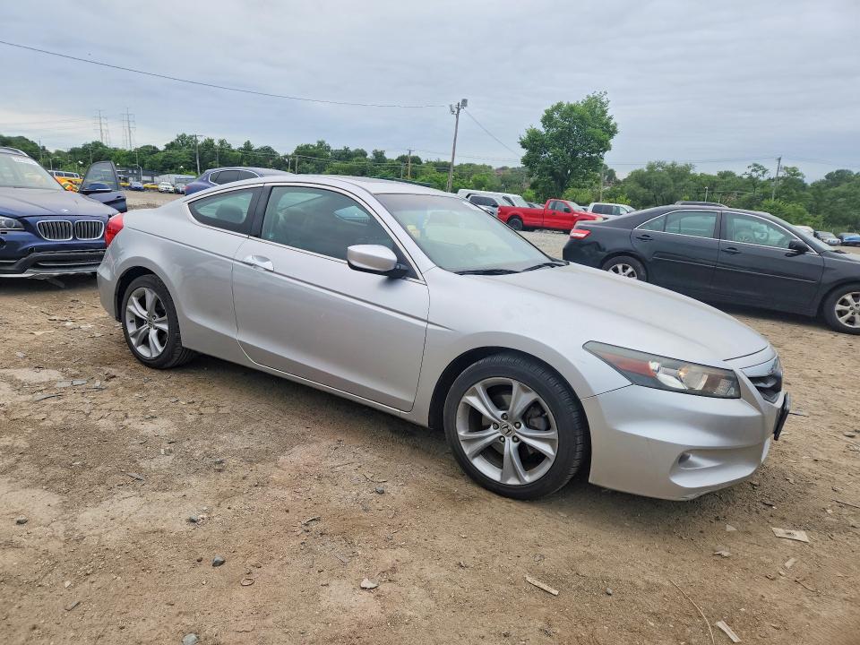 2011 Honda Accord VIN 1HGCS2B82BA002370 COPART salvage auction — SIDE, Md - Cert Of Salvage > 75% Damage, sold $975 on 2026-07-02 (photo 4)