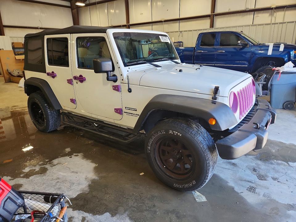 2014 Jeep Wrangler unlimited VIN 1C4BJWDG6EL113215 COPART salvage auction — NORMAL WEAR, In - Certificate Of Title, sold $1,600 on 2026-07-09 (photo 4)