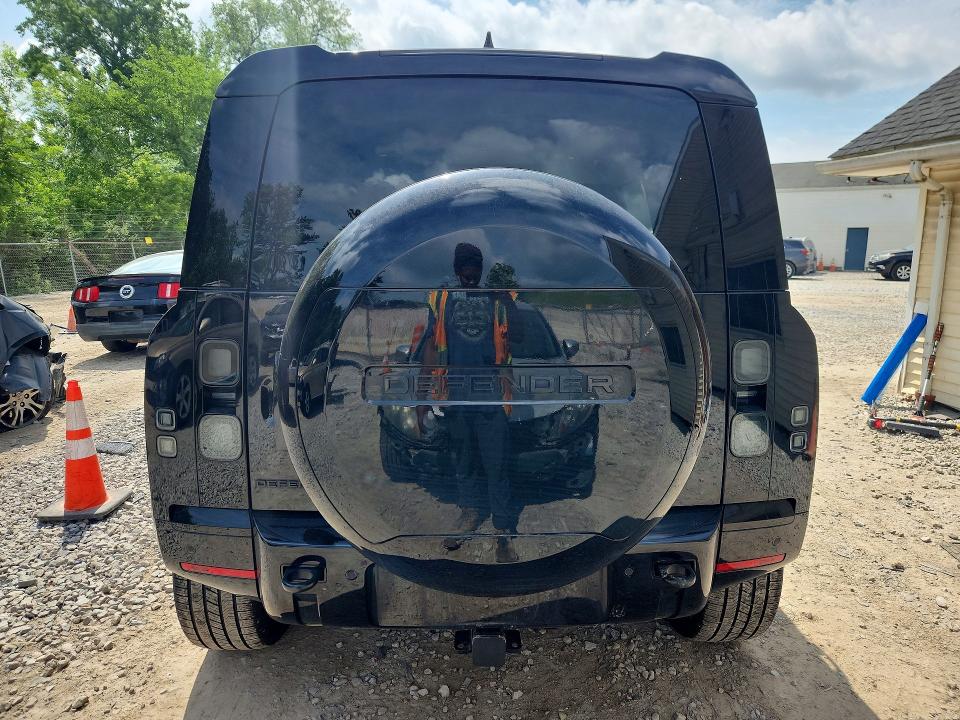 2026 Land rover Defender VIN SALE27EU8T2495148 COPART salvage auction — HAIL, Oh - Cert Of Title-Salvage, sold $53,500 on 2026-07-15 (photo 6)
