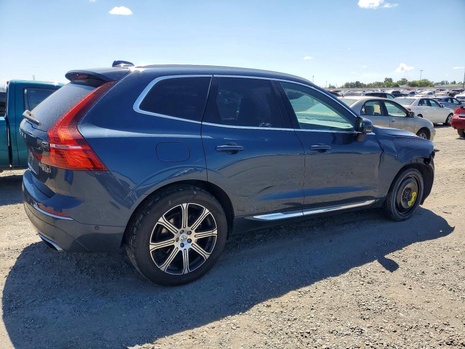 2018 Volvo Xc60 VIN YV4A22RLXJ1026086 COPART salvage auction — FRONT END, CA - SALVAGE CERTIFICATE, sold $6,500 on 2026-07-21 (photo 3)