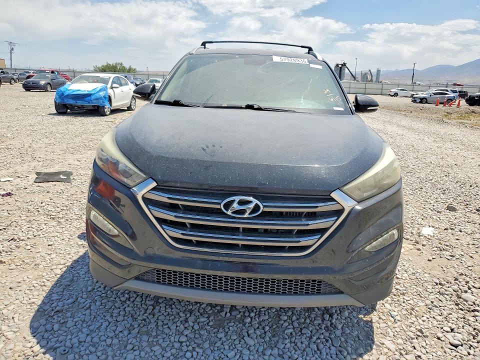 2016 Hyundai Tucson VIN KM8J33A28GU268693 COPART salvage auction — MINOR DENT/SCRATCHES, Ut - Dealer Only Clean Title (P), sold $3,250 on 2026-07-17 (photo 5)