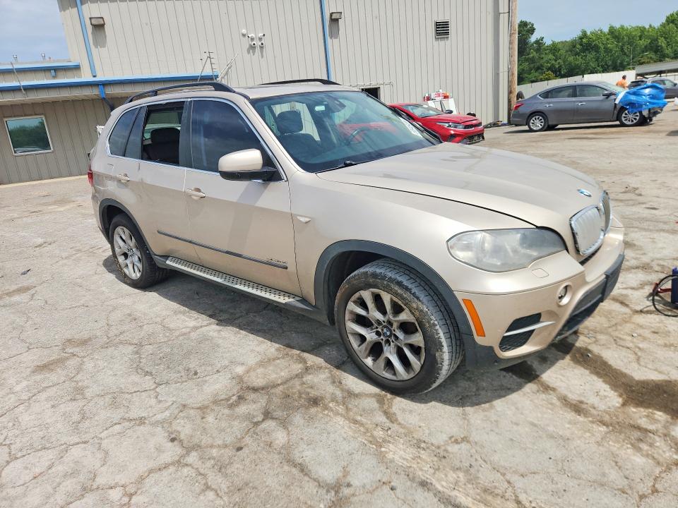 2013 BMW X5 VIN 5UXZV4C51D0G55444 COPART salvage auction — SIDE, Mt - Certificate Of Title, sold $525 on 2026-07-23 (photo 4)