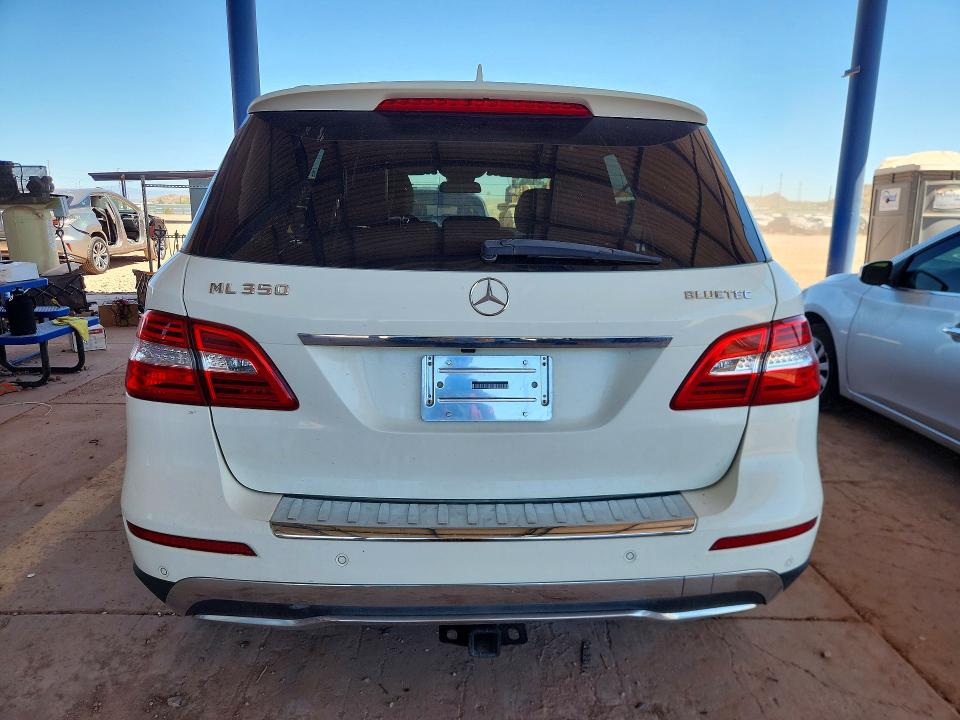 2012 Mercedes-benz VIN 4JGDA2EB1CA080973 COPART salvage auction — MINOR DENT/SCRATCHES, Az - Certificate Of Title, sold $2,650 on 2026-07-02 (photo 6)