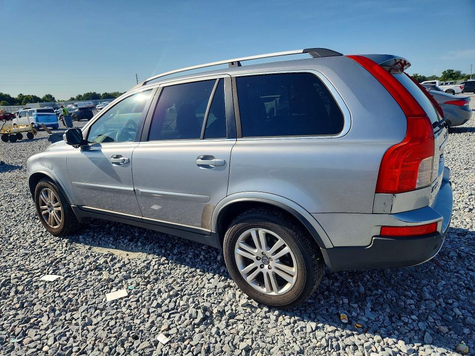 2011 Volvo Xc90 VIN YV4952CY4B1604523 COPART salvage auction — REAR END, FL - CERT OF TITLE SLVG REBUILDABLE, sold $400 on 2026-07-10 (photo 2)
