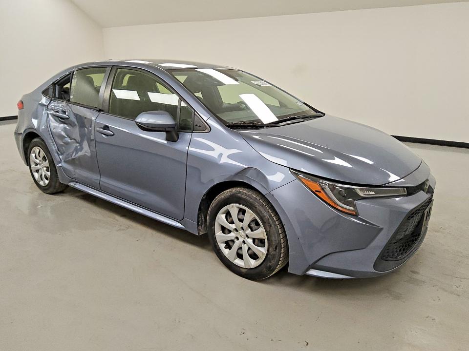 2022 Toyota Corolla VIN JTDEPMAE7N3003292 COPART salvage auction — SIDE, Tx - Certificate Of Title, sold $8,300 on 2026-07-07 (photo 4)