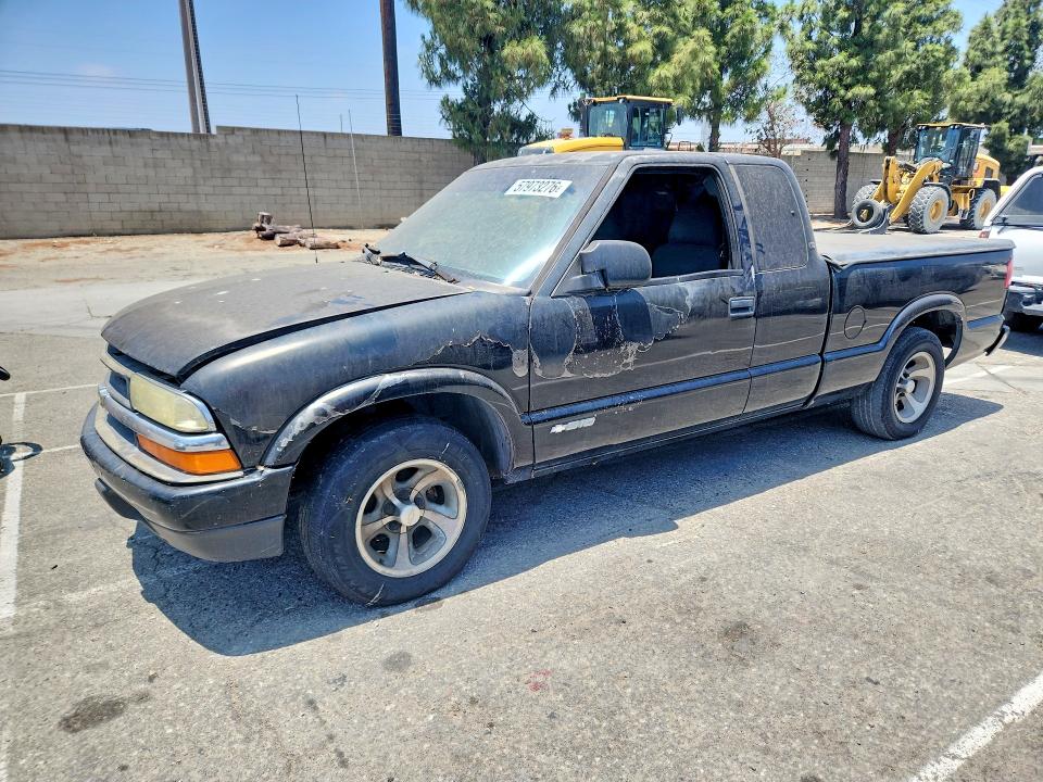 2003 Chevrolet S truck VIN 1GCCS19X338126811 COPART salvage auction — MINOR DENT/SCRATCHES, Ca - Dis/Dlr/Exp Only Clean Title, sold $525 on 2026-07-02 (photo 1)