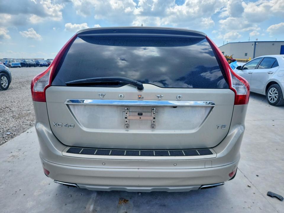 2017 Volvo Xc60 VIN YV440MDU5H2121044 COPART salvage auction — FRONT END, Tx - Salvage Vehicle Title, sold $1,300 on 2026-07-10 (photo 6)
