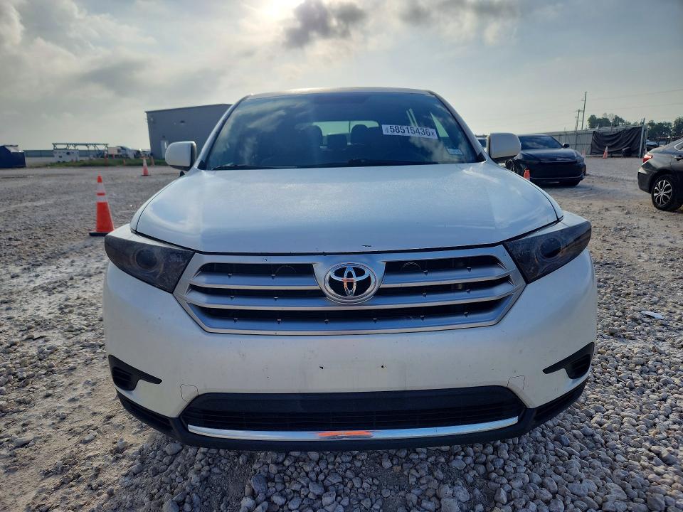 2012 Toyota VIN 5TDZA3EH8CS026979 COPART salvage auction — REAR END, Tx - Salvage Vehicle Title, sold $4,650 on 2026-07-16 (photo 5)