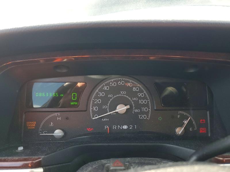2004 Lincoln TOWN CAR VIN 1LNHM81W14Y660527 COPART salvage auction — MECHANICAL, Ma - Certificate Of Title, sold $425 on 2026-07-06 (photo 9)