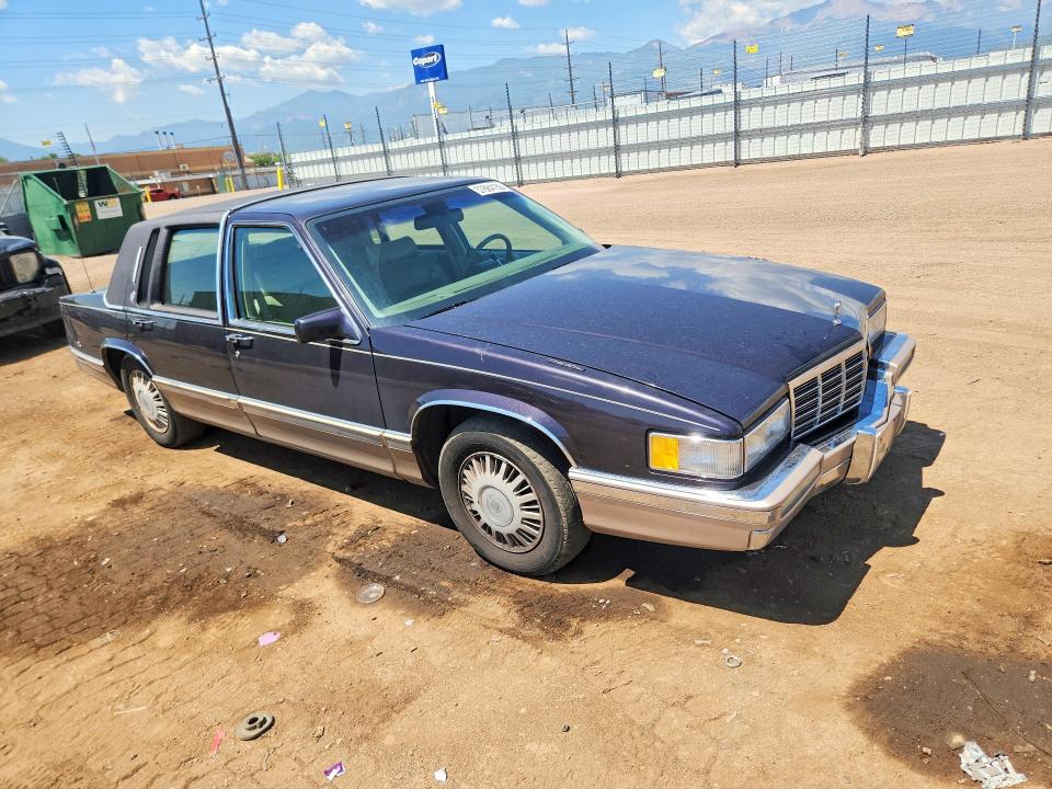1992 Cadillac De ville VIN 1G6CD53B9N4226973 COPART salvage auction — NORMAL WEAR, Co - Dis/Dlr/Exp Only Clean Title, sold $750 on 2026-07-06 (photo 4)