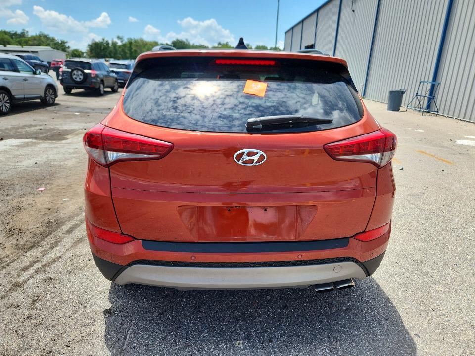 2017 Hyundai VIN KM8J33A22HU317291 COPART salvage auction — SIDE, Fl - Cert Of Title Slvg Rebuildable, sold $3,300 on 2026-07-13 (photo 6)