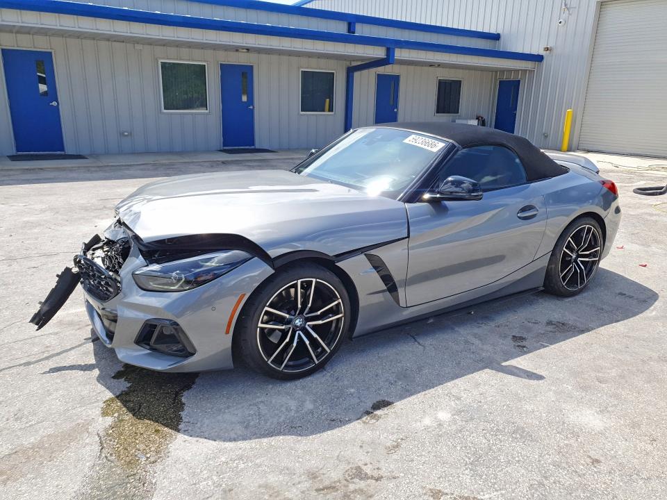 2023 BMW Z4 VIN WBAHF3C03PWY12718 — COPART salvage auction photo