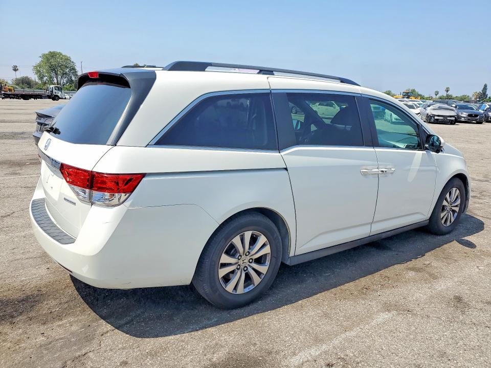 2016 Honda Odyssey VIN 5FNRL5H38GB091282 COPART salvage auction — NORMAL WEAR, CA - DIS/DLR/EXP ONLY CLEAN TITLE (P), sold $2,100 on 2026-07-10 (photo 3)