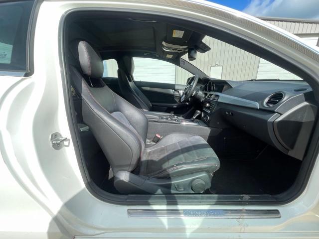2014 Mercedes-benz C-klasse VIN WDDGJ4HB1EG211172 COPART salvage auction — MECHANICAL, Ar - Certificate Of Title (P), sold $675 on 2026-07-20 (photo 5)