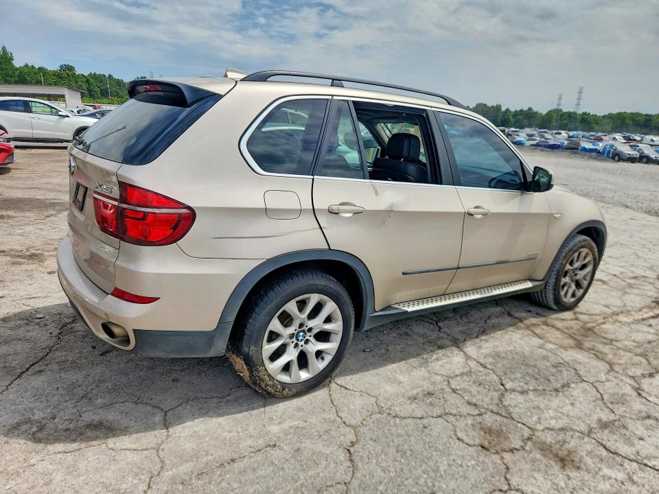 2013 BMW X5 VIN 5UXZV4C51D0G55444 COPART salvage auction — SIDE, Mt - Certificate Of Title, sold $525 on 2026-07-23 (photo 3)