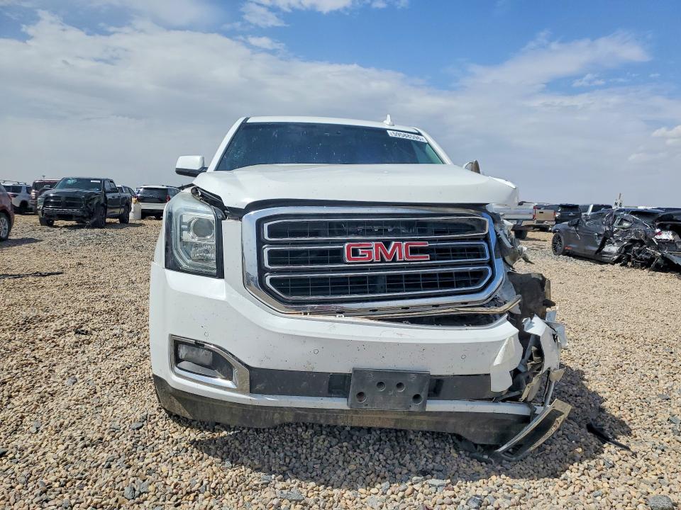 2017 GMC Yukon VIN 1GKS2GKCXHR113856 COPART salvage auction — FRONT END, Tx - Salvage Vehicle Title, sold $200 on 2026-09-16 (photo 5)