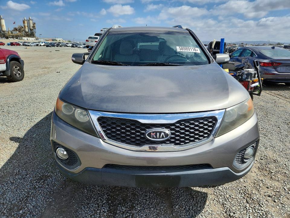 2011 Kia Sorento VIN 5XYKT4A23BG121576 COPART salvage auction — REAR END, CA - SALVAGE CERTIFICATE, sold $1,800 on 2026-07-31 (photo 5)