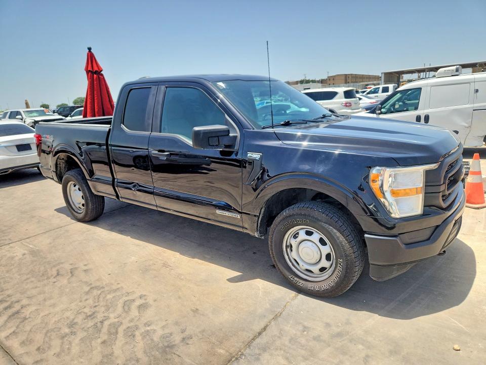 2021 Ford F-150 VIN 1FTFX1E13MFB67727 COPART salvage auction — SIDE, FL - CERTIFICATE OF TITLE (P), sold $11,500 on 2026-07-30 (photo 4)