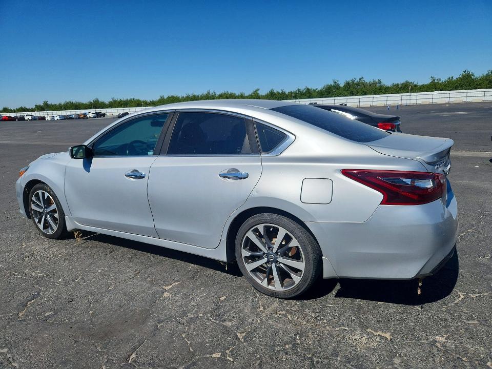 2017 Nissan Altima VIN 1N4AL3AP0HC275246 COPART salvage auction — MECHANICAL, Ca - Dis/Dlr/Exp Only Clean Title, sold $1,200 on 2026-07-09 (photo 2)