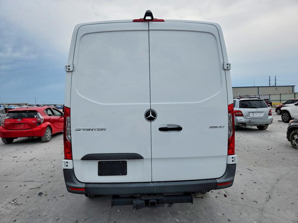 2023 Mercedes-benz Sprinter VIN W1Y40BHY6PT156264 COPART salvage auction — ROOF, Tx - Salvage Vehicle Title, sold $7,400 on 2026-07-29 (photo 6)