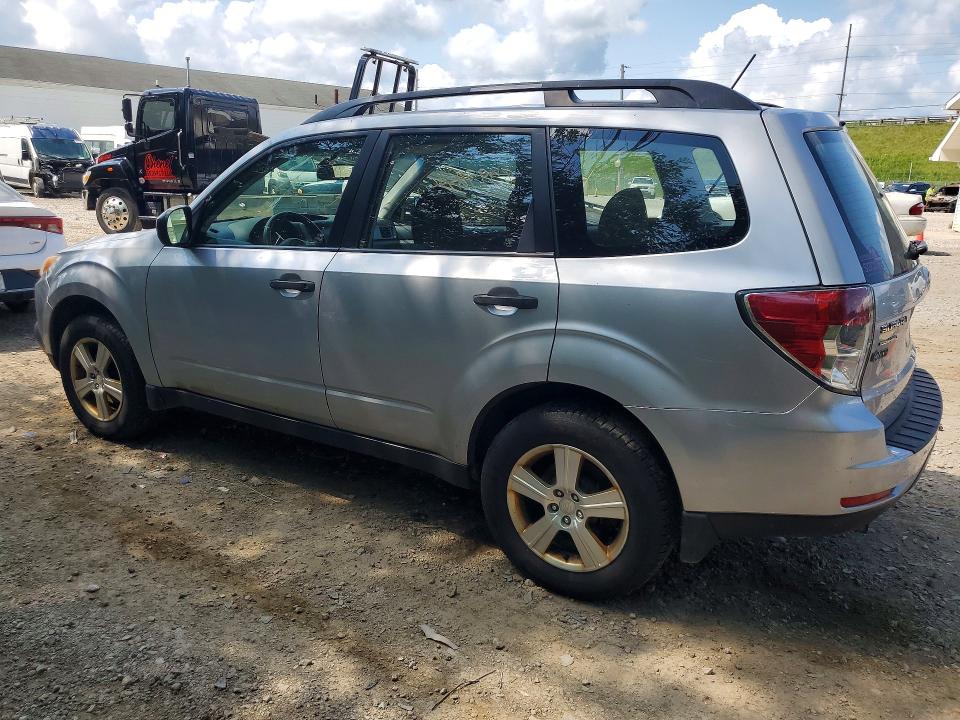 2013 Subaru Forester VIN JF2SHABC9DH440001 COPART salvage auction — MINOR DENT/SCRATCHES, Oh - Certificate Of Title, sold $400 on 2026-07-29 (photo 2)