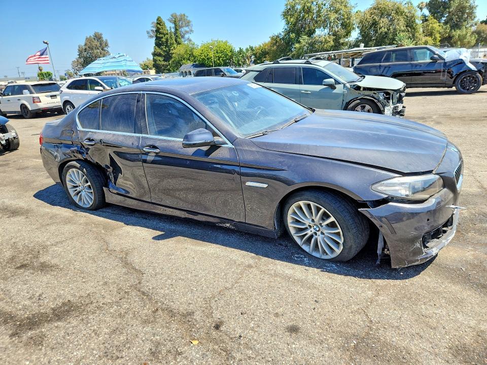 2014 BMW 5 series VIN WBA5A5C58ED507216 COPART salvage auction — SIDE, CA - DIS/DLR/EXP ONLY CLEAN TITLE, sold $500 on 2026-07-31 (photo 4)