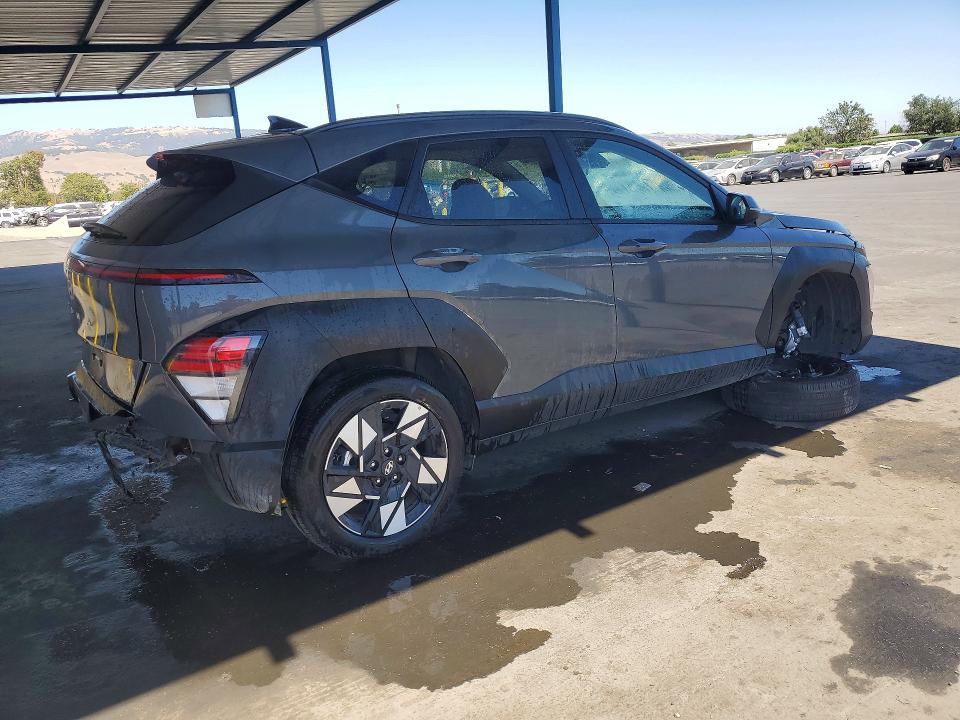 2025 Hyundai Kona VIN KM8HB3AB8SU338588 COPART salvage auction — UNDERCARRIAGE, TX - CERTIFICATE OF TITLE (P), sold $375 on 2026-07-08 (photo 3)
